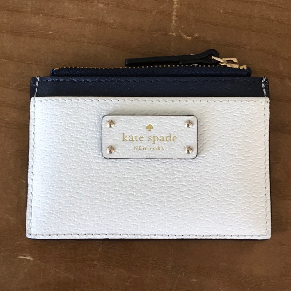 Kate Spade White and Navy Cardholder/ Coin…
